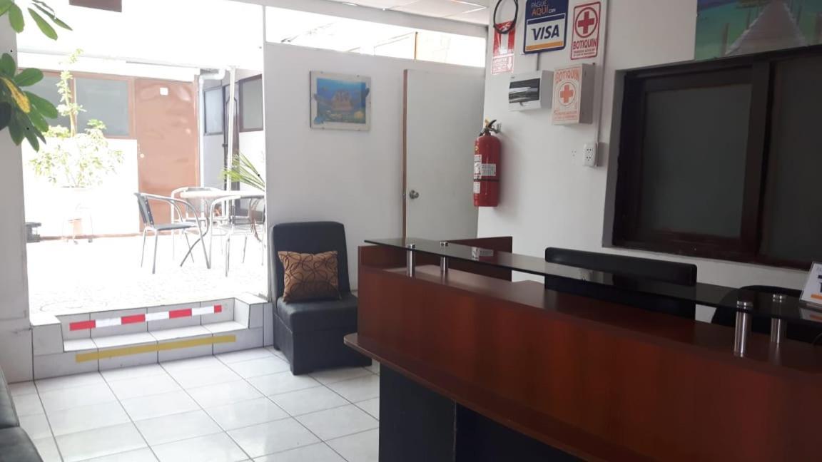 Hospedaje Alexito Mollendo Exterior photo
